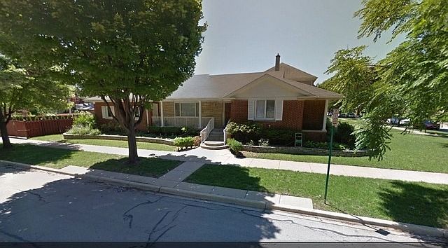 1st image of 1046 Forest Ave