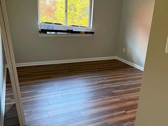 5th image of 1805 William St #206-B