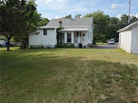 5th image of 85 Pergola Ave