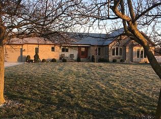 15175 Kruse Rd, Wapakoneta, OH 45895
