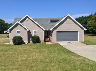 884 Wehunt Rd, Hoschton, GA 30548