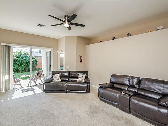 5th image of 4434 Beaumaris Dr