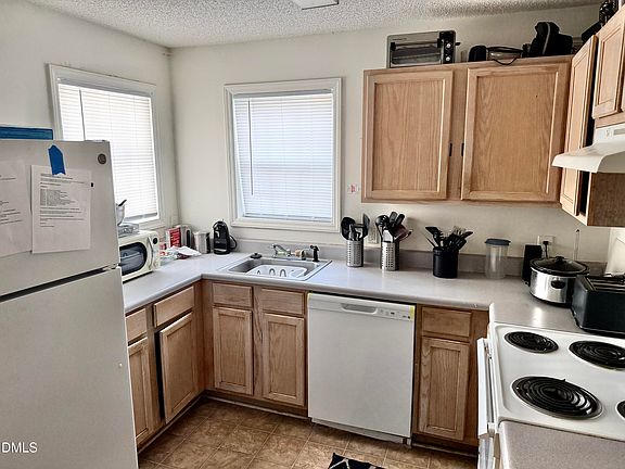 3rd image of 3000 Centennial Woods Dr APT 204