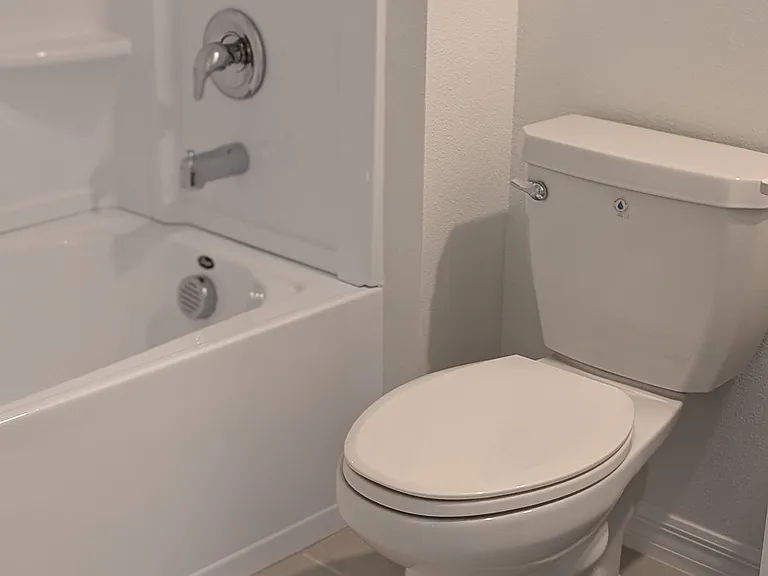 17247 Southern Haven Dr — Photo 18