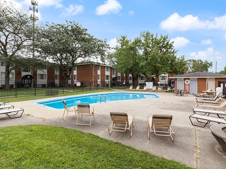 Abbey Run Apartments — Photo 23
