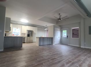 909 7th Ave NW, New Brighton, MN 55112