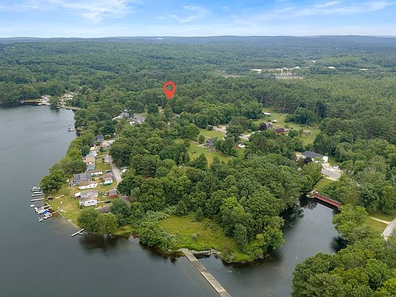2nd image of 501 Quaddick Rd