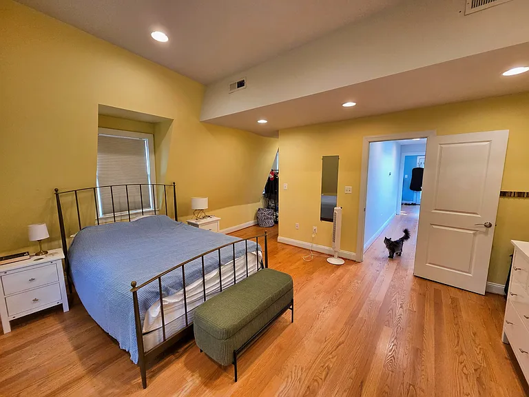 907 Webster St NW #3 — Photo 32