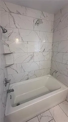 921 Gaudet Dr — Photo 17