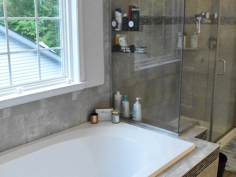 526 Monticello Cir — Photo 33