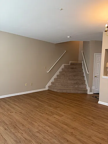 320 Roff Point Dr Photo 1