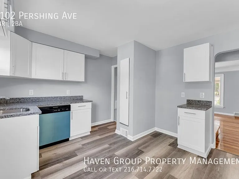 4102 Pershing Ave — Photo 8