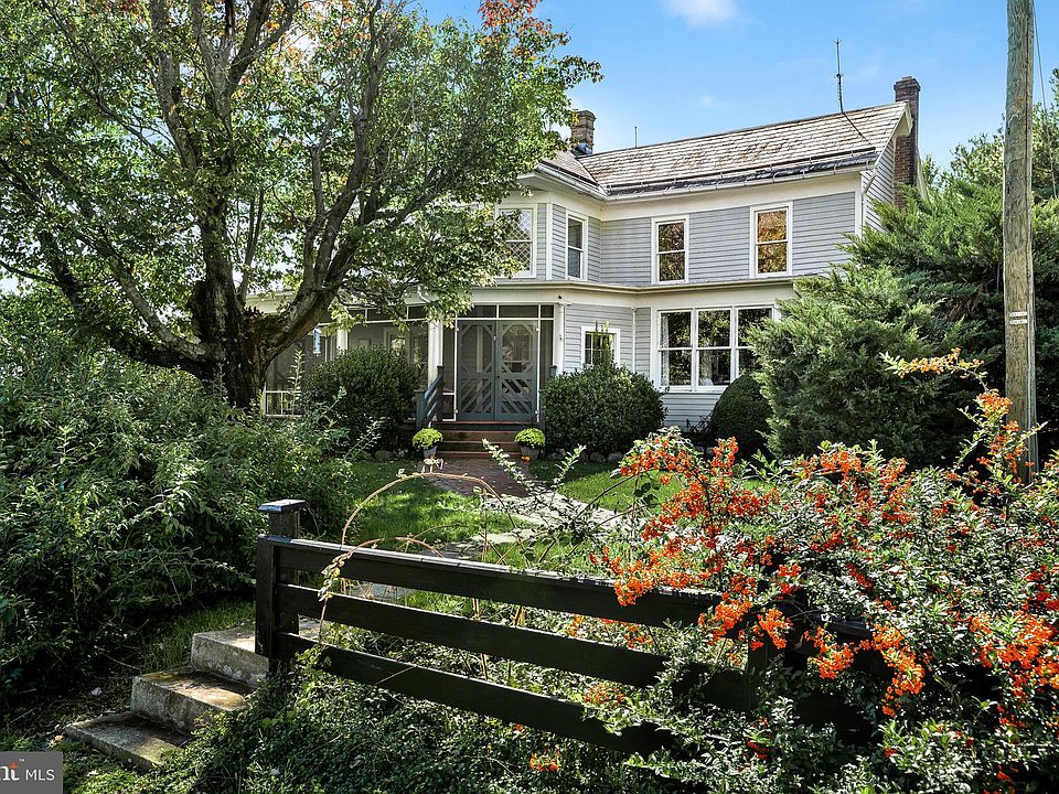 5979 Back Rd, Woodstock, VA 22664 Zillow