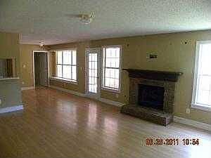 4th image of 154 Spivey Glen Dr