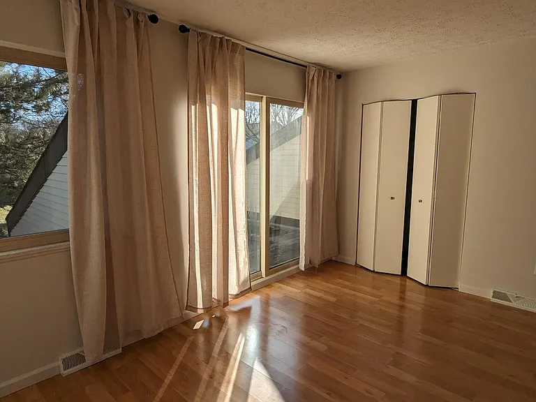 4451 Cushing Ln #16 — Photo 3