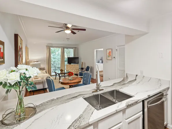 200 Sandestin Blvd W APT 1006, Miramar Beach, FL 32550