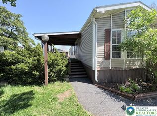 82 Juniper Ct, Bath, PA 18014