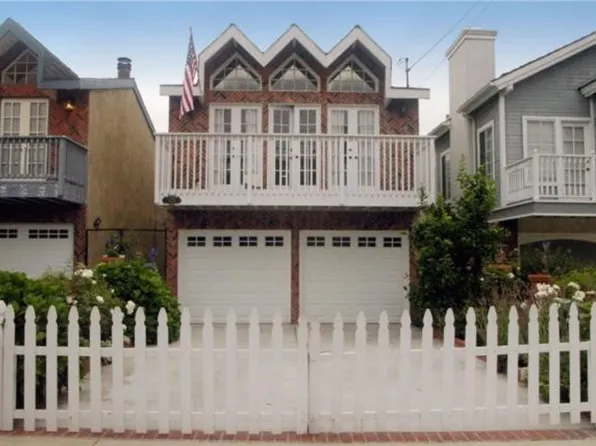 1525 Carver St, Redondo Beach, CA 90278