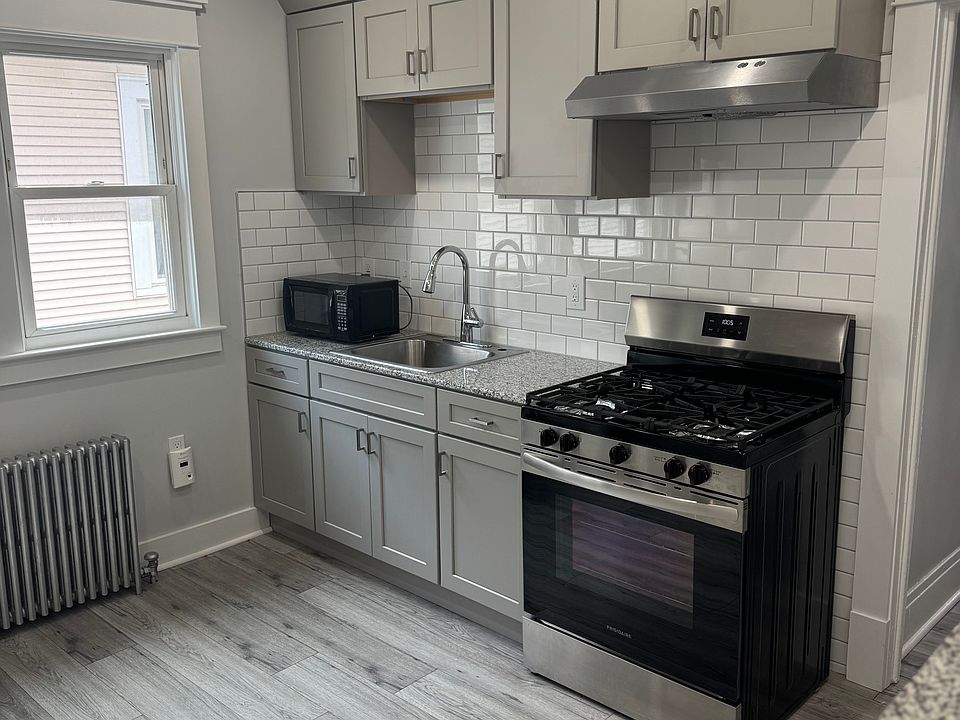 1st image of 314 N Park Ave Unit 2