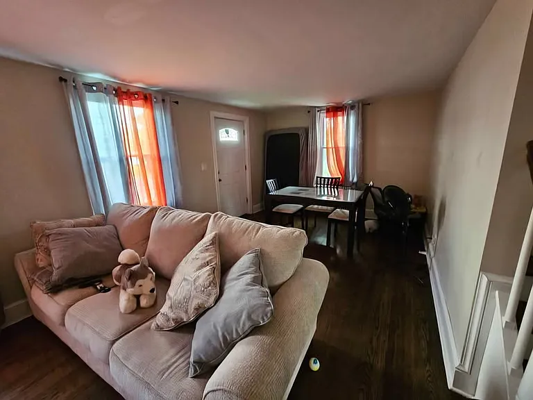 16 Henderson Rd — Photo 14
