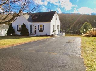 192 Hackmatack St, Manchester, CT 06040