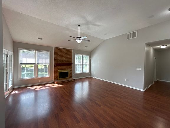 3rd image of 9724 Little River Ct