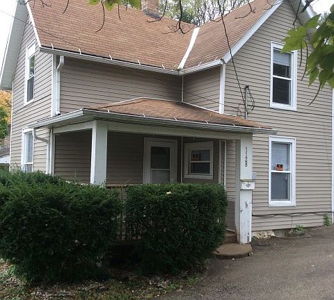 3rd image of 1128 Sherman Ave