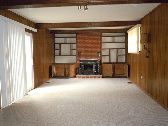 3rd image of 2504 Alister Dr