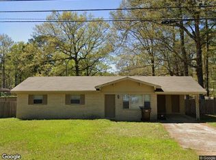 420 Woodward St, Amory, MS 38821