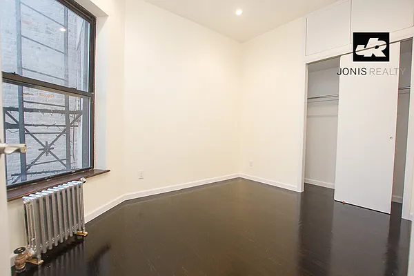 Rented by Jonis Realty | media 17