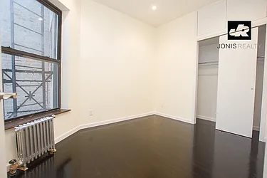 Rented by Jonis Realty