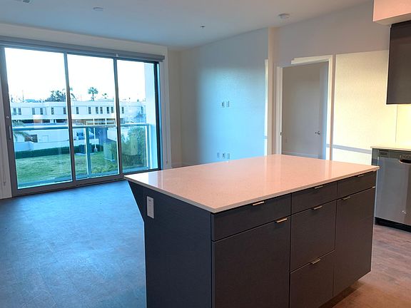 5th image of 4330 Alabama St #607