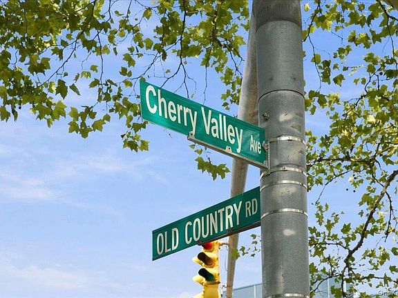 4th image of 266 Cherry Valley Avenue #B1
