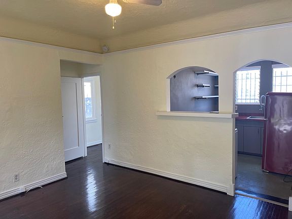 3rd image of 5953 Barton Ave #3/4