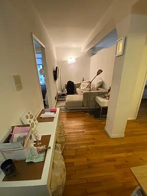 Rented by Bond New York | media 2