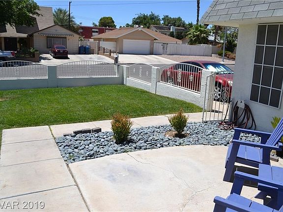 3rd image of 2880 Natalie Ave