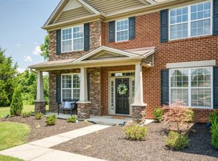 65 Rock Castle Dr, Lebanon, TN 37087