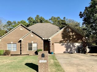 5700 Flight Ct, Jacksonville, AR 72076