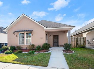 7814 W Pelican Lakes Ave, Baton Rouge, LA 70820