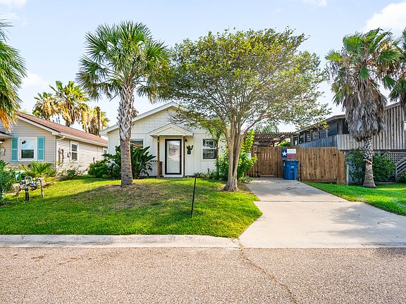 2nd image of 306 Dunes Way