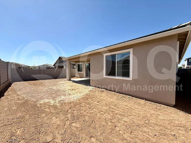 22813 E Starflower Dr — Photo 27
