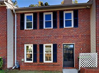 270 Timber Creek Ln SW, Marietta, GA 30060