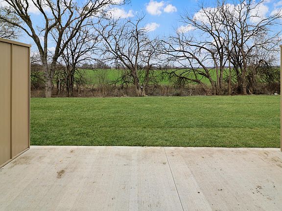 5th image of 87 SE 381st Rd #D
