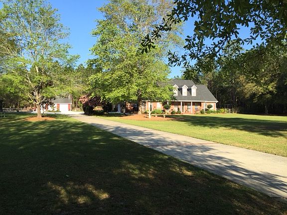 5th image of 119 Barrington Dr