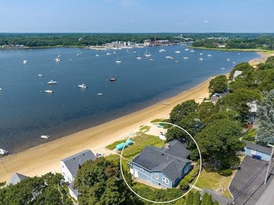 57 Oak St, Wareham, MA, 02571