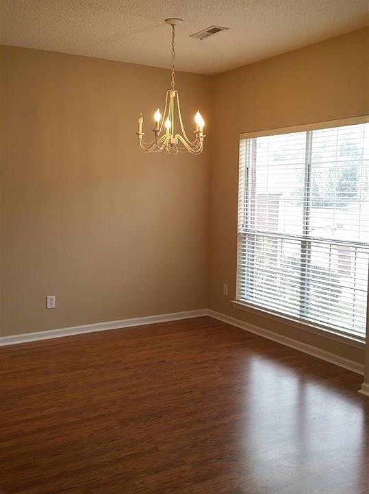 2nd image of 4405 Haley Way