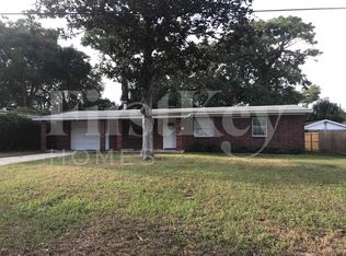 6003 Holly Bay Dr, Jacksonville, FL 32211