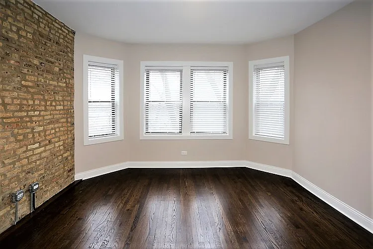 2228 N Sawyer Ave #2230-1W — Photo 2