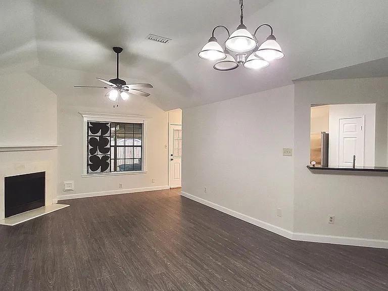 11066 Landsbury Ct — Photo 25