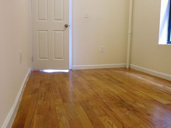 4th image of 228 E 80th St APT 5FE